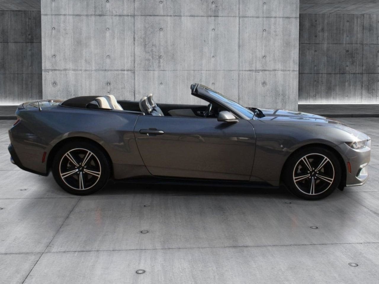 Used 2024 Ford Mustang Premium RWD image 12
