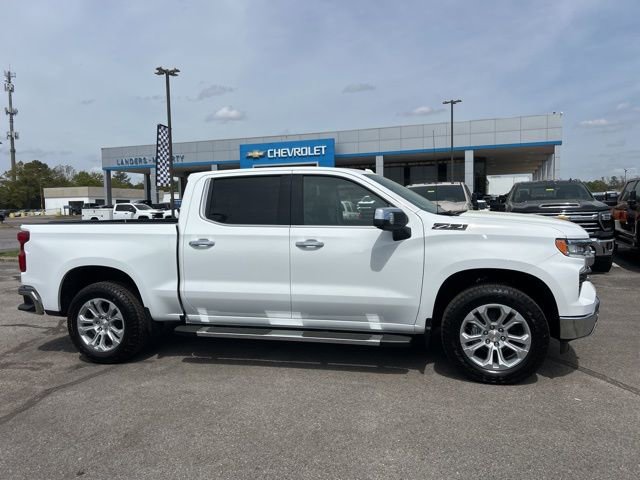 New 2026 Chevrolet Silverado 1500 LTZ w/ LTZ Premium Package AWD/4WD image 2