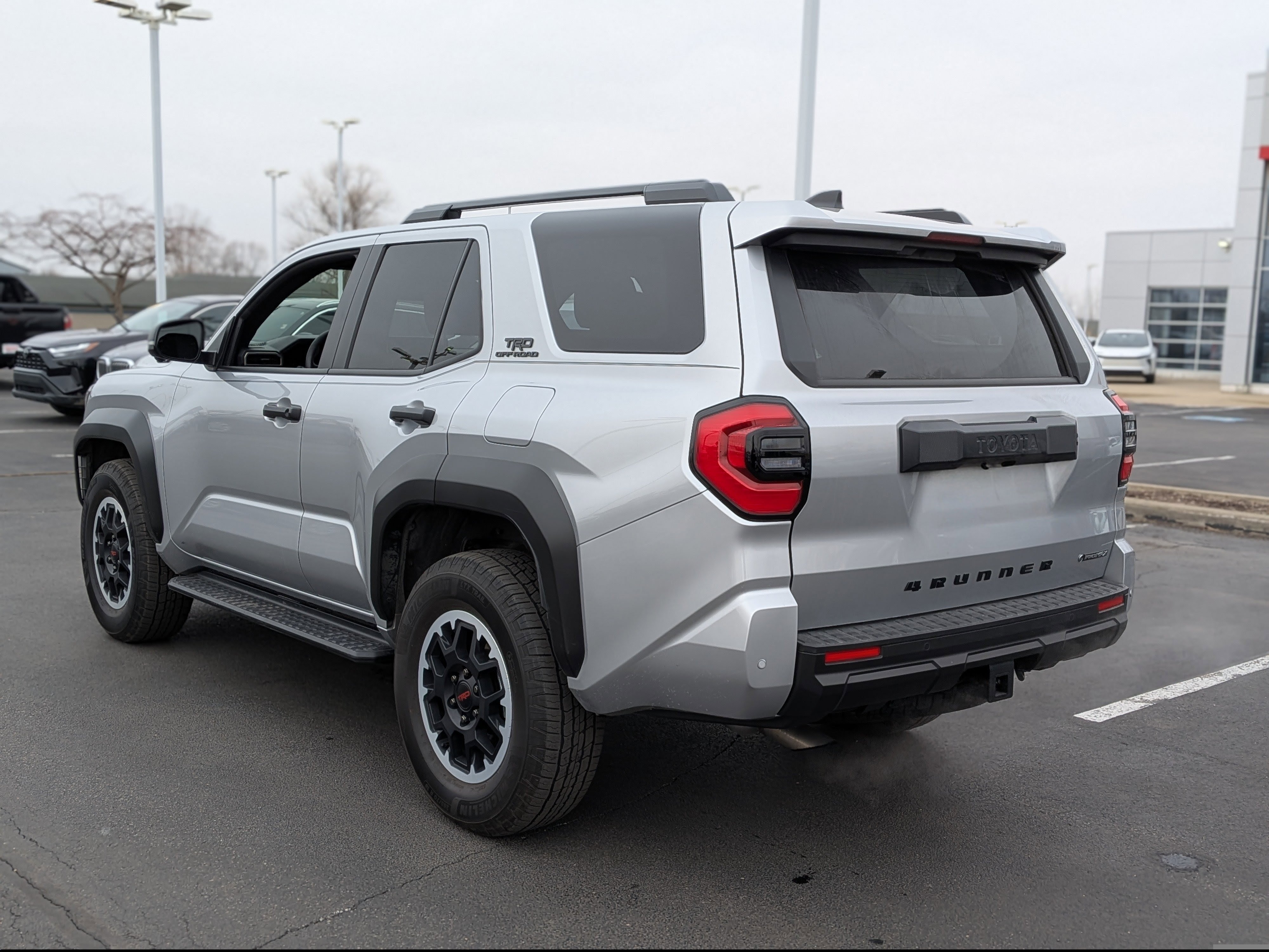 Certified 2025 Toyota 4Runner TRD Off-Road Premium image 4