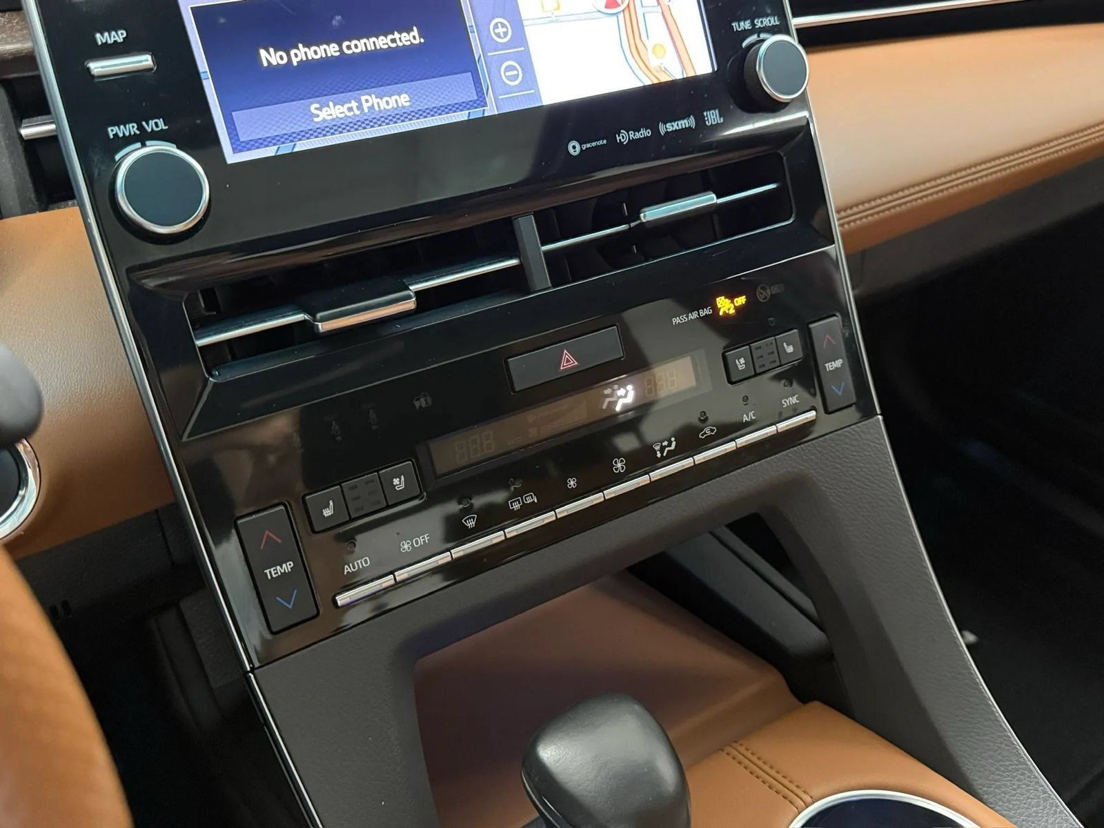Used 2022 Toyota Avalon Limited w/ Advanced Safety Package FWD image 25