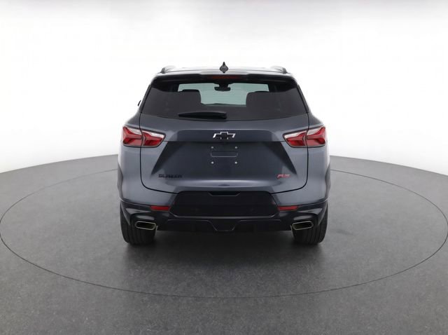 Used 2021 Chevrolet Blazer RS w/ Enhanced Convenience Package FWD image 3