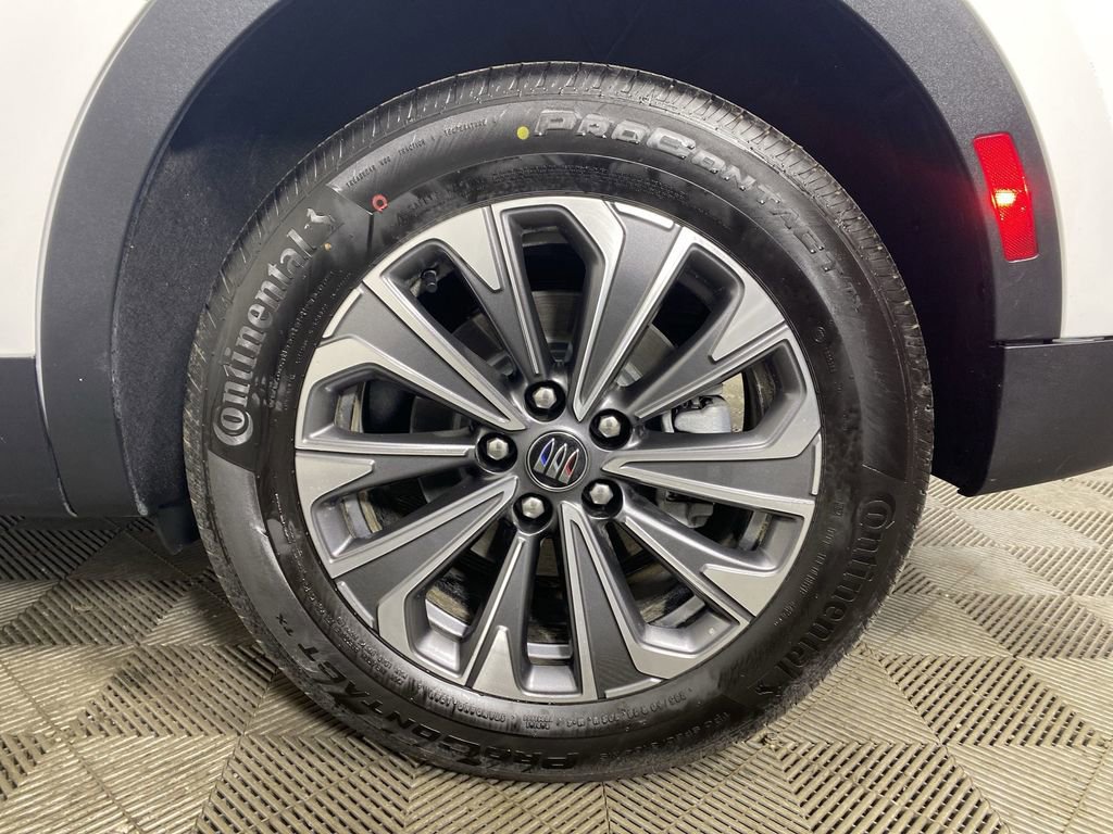 Certified 2025 Buick Envision Preferred image 34