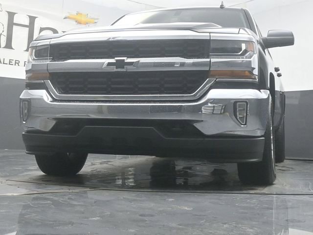 Used 2018 Chevrolet Silverado 1500 LT w/ All Star Edition image 52