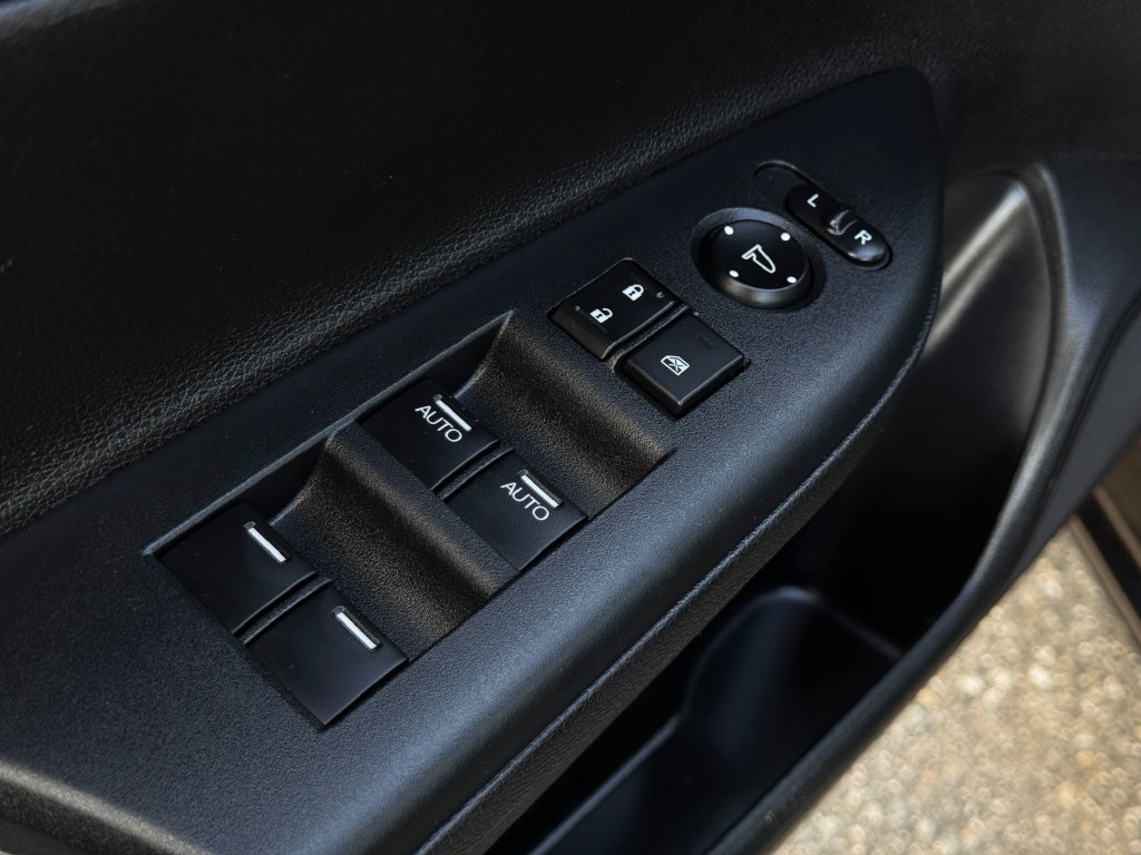 Used 2016 Honda Accord EX-L image 11