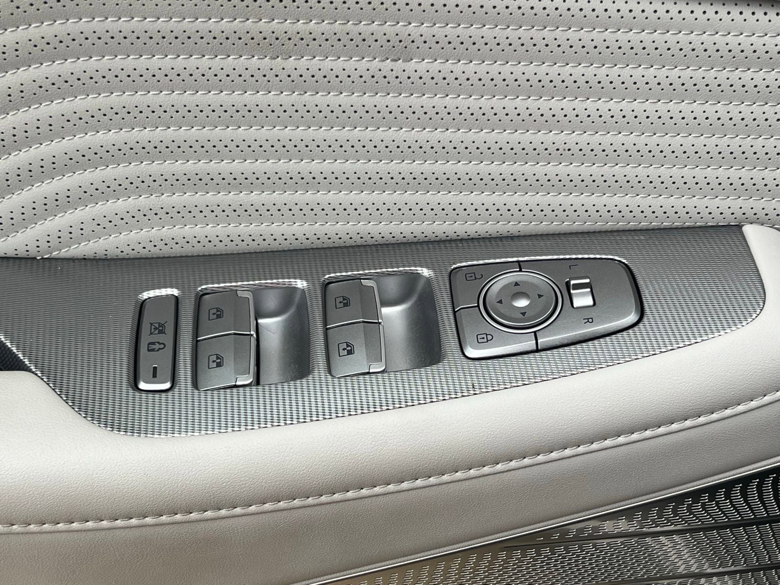 Used 2024 Hyundai Palisade Calligraphy AWD/4WD image 29