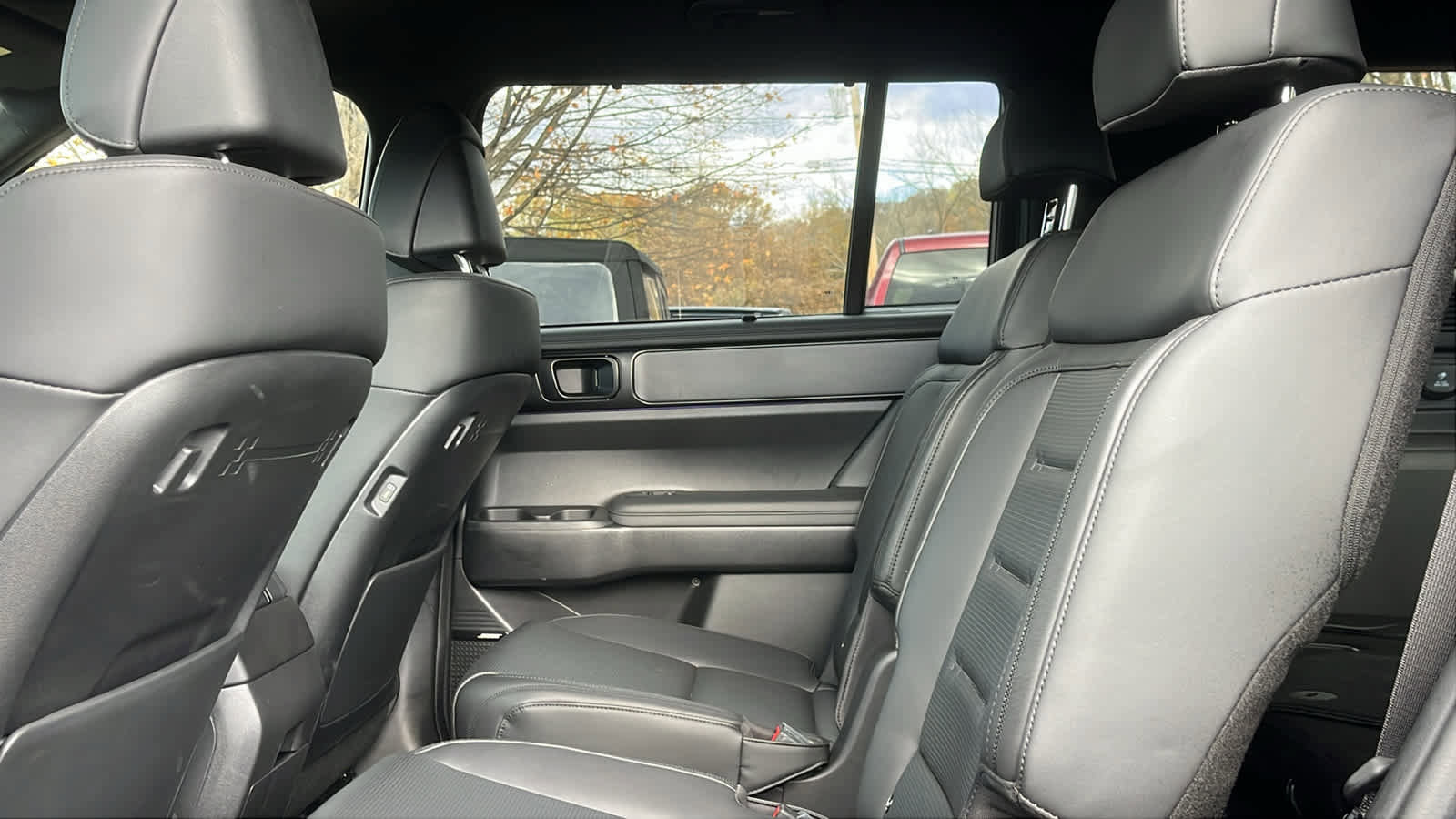 Used 2025 Hyundai Santa Fe Calligraphy image 20