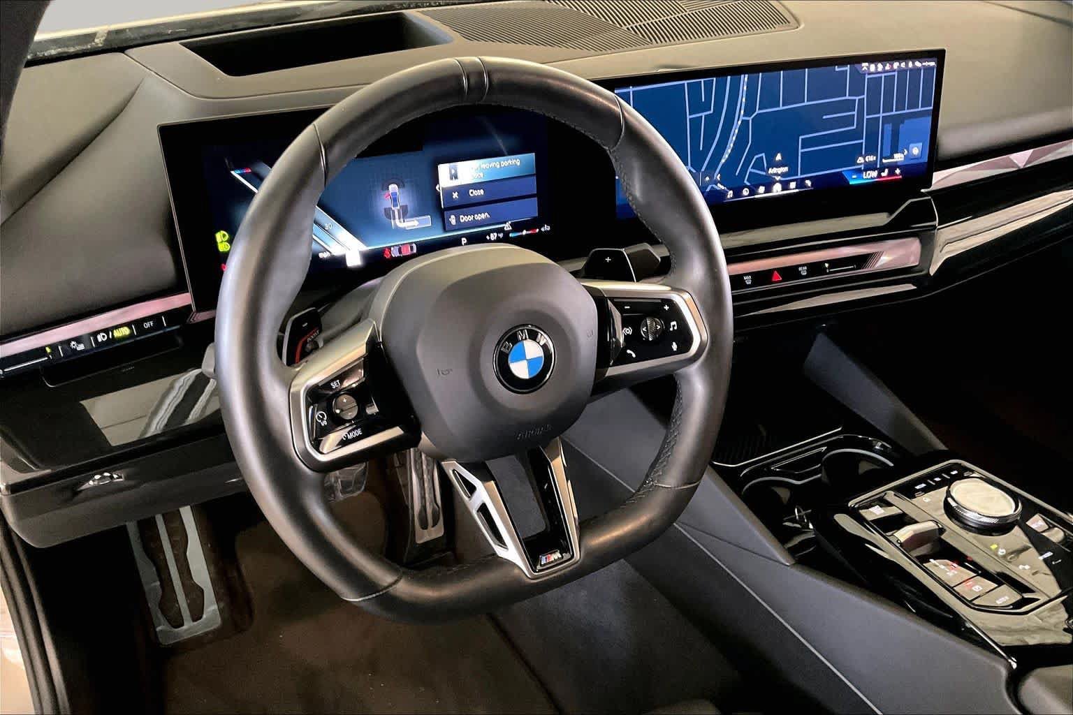 Used 2024 BMW 540i xDrive w/ Premium Package AWD/4WD image 16
