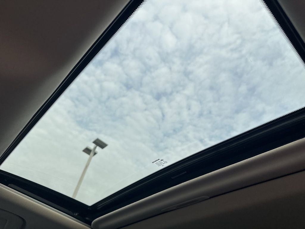 Used 2023 Nissan Altima 2.5 SR w/ SR Premium Package image 25