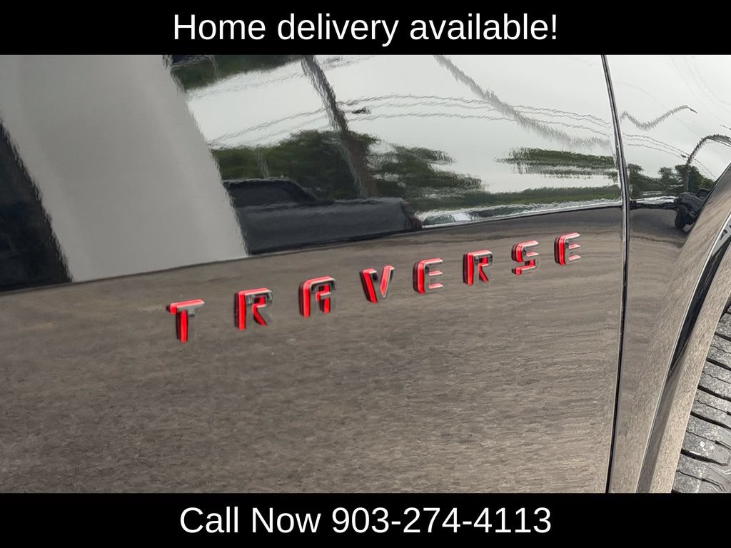 Used 2021 Chevrolet Traverse Premier w/ Redline Edition FWD image 14