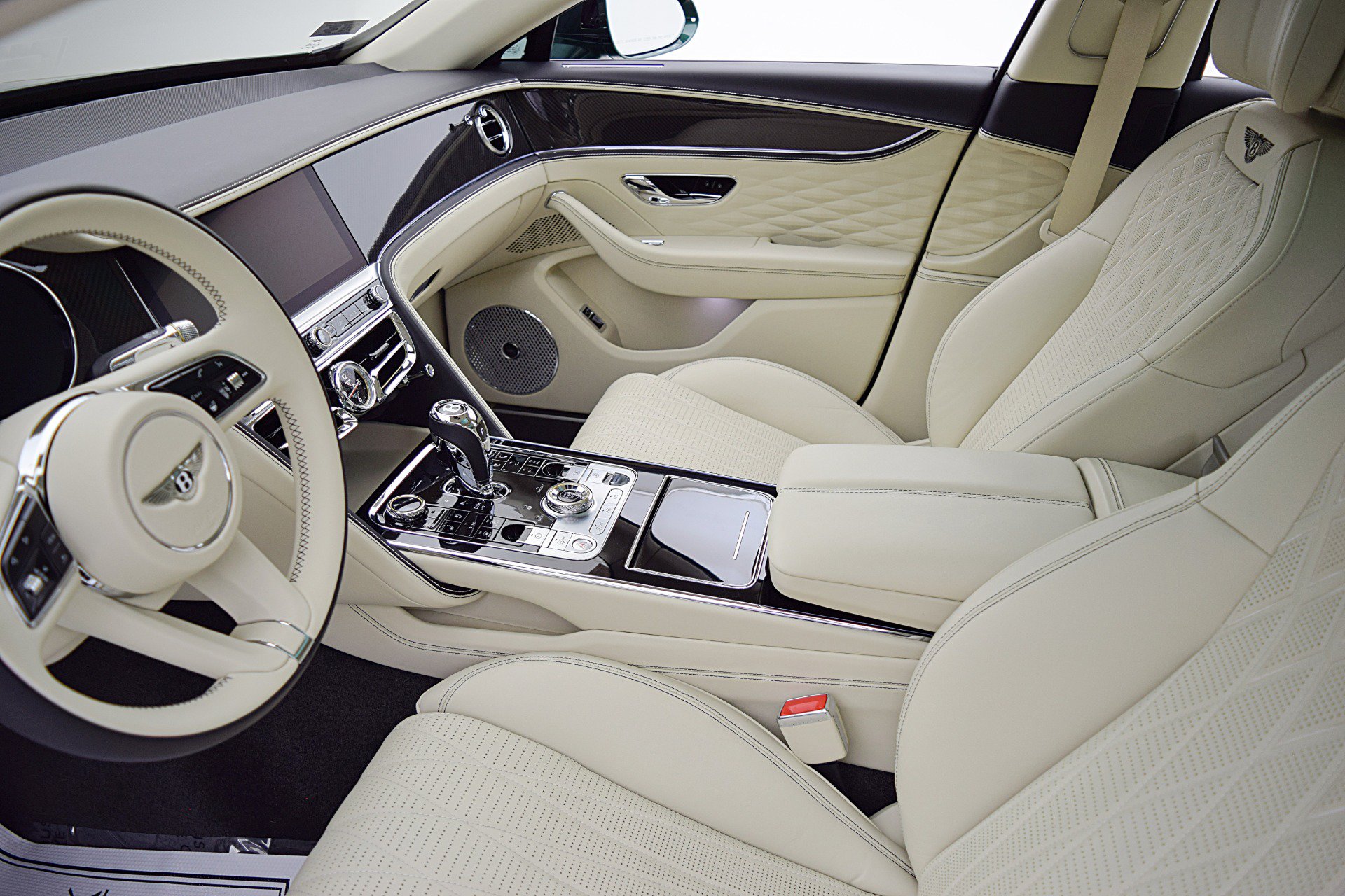 Certified 2022 Bentley Flying Spur V8 AWD/4WD image 35