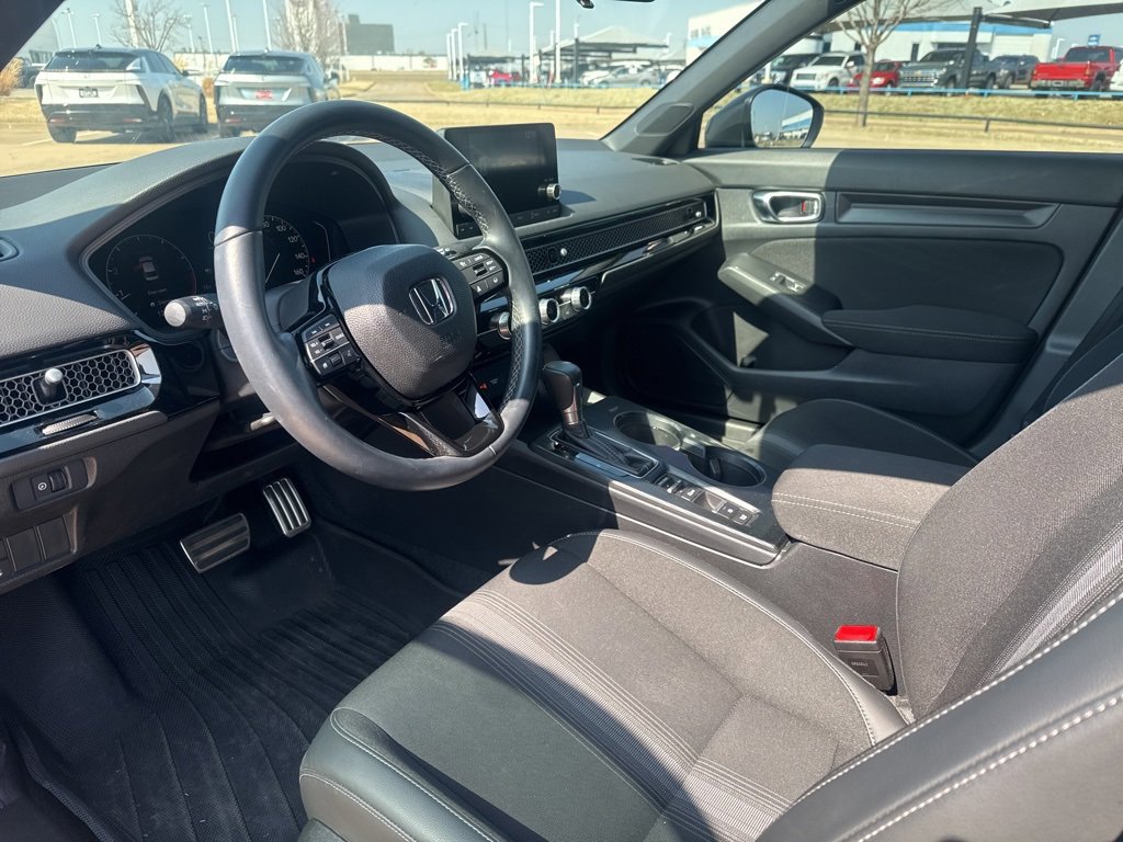 Used 2022 Honda Civic Sport image 7