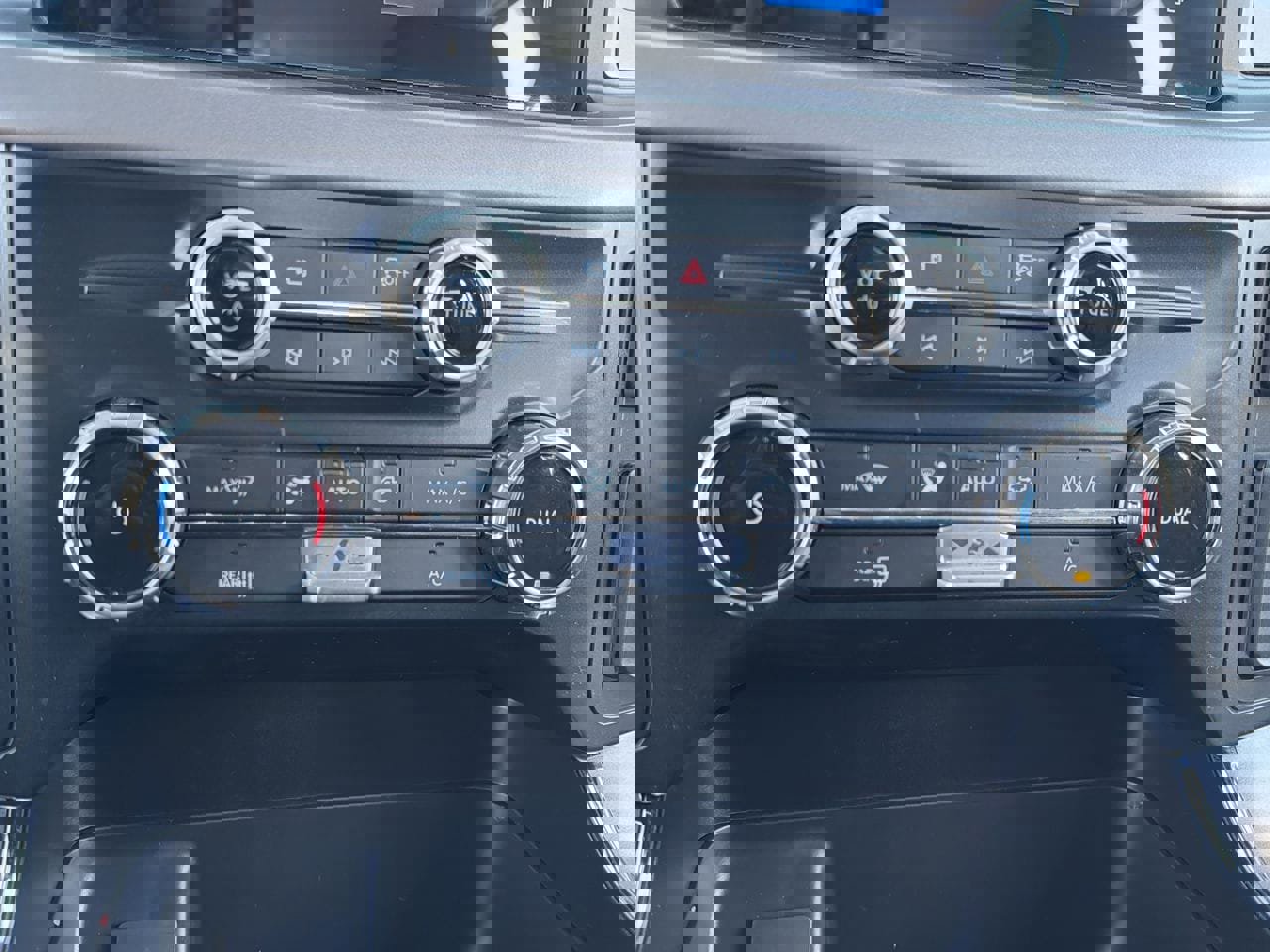 New 2025 Ford F150 XLT w/ Equipment Group 301A Standard image 10