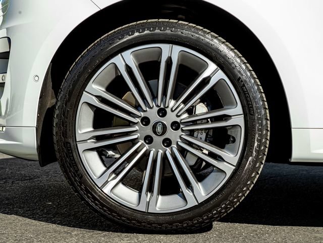 Certified 2025 Land Rover Range Rover Sport Dynamic SE AWD/4WD image 11