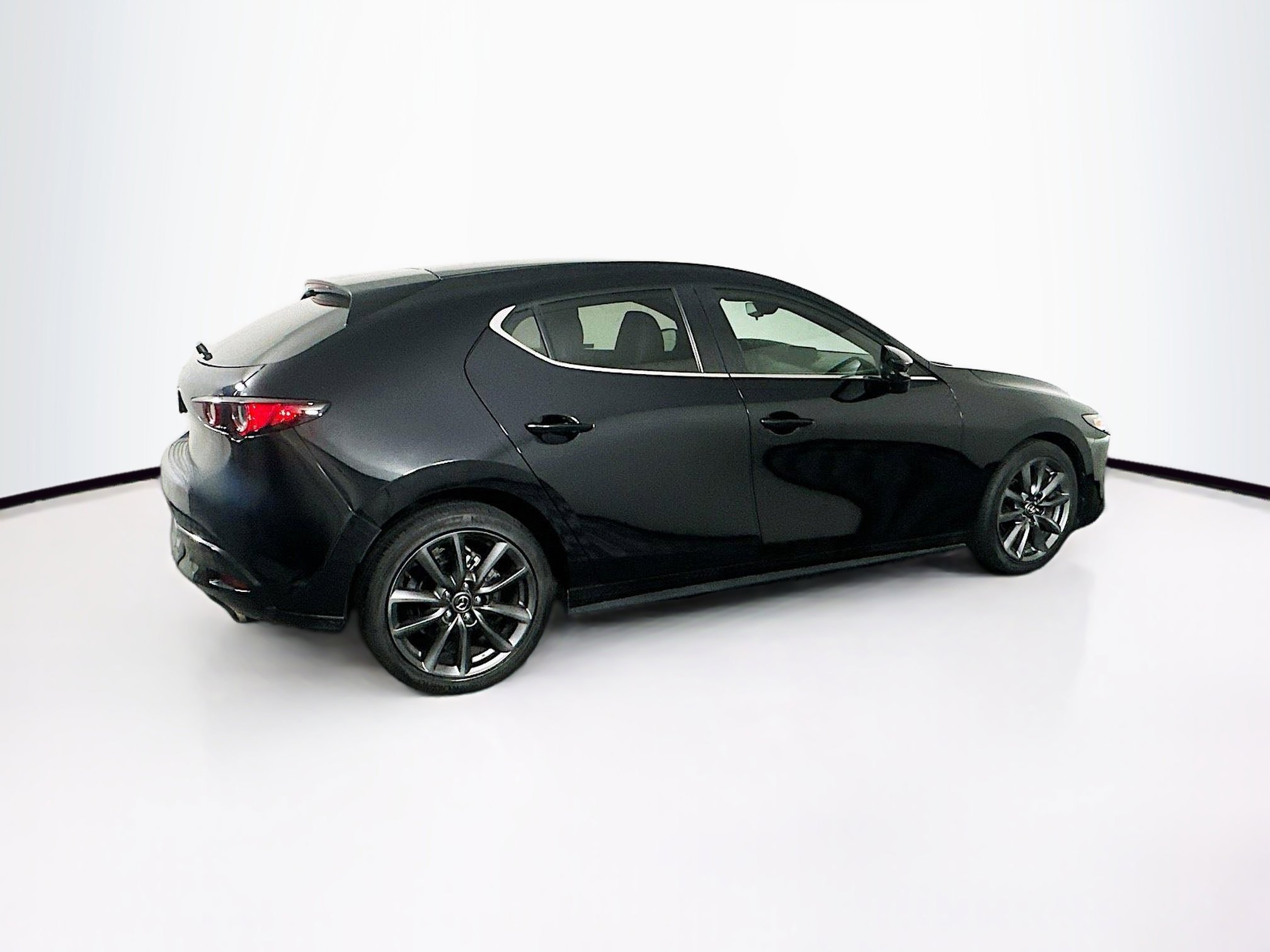 Used 2021 MAZDA MAZDA3 s FWD image 10