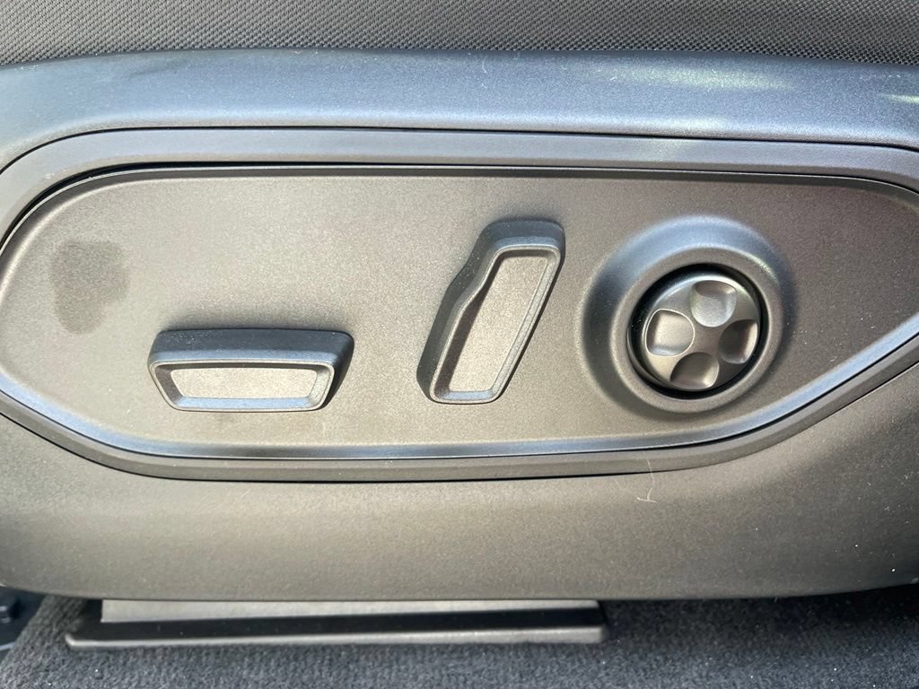 New 2026 Jeep Grand Cherokee Laredo RWD image 47