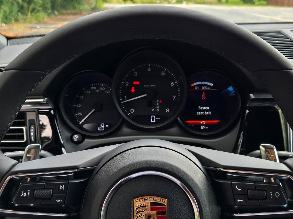 New 2026 Porsche Macan image 29