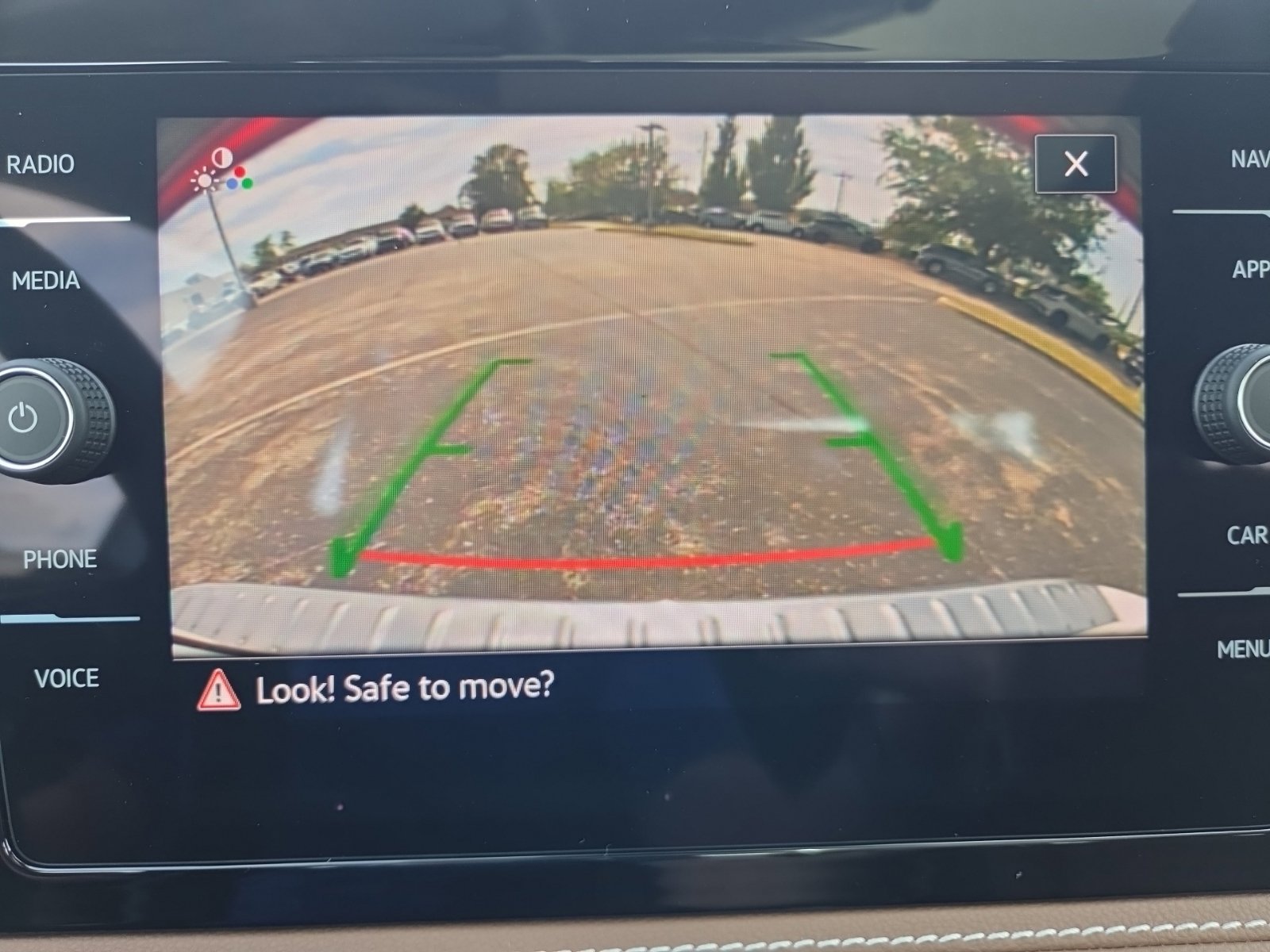 New 2027 Volkswagen Jetta SEL FWD image 27