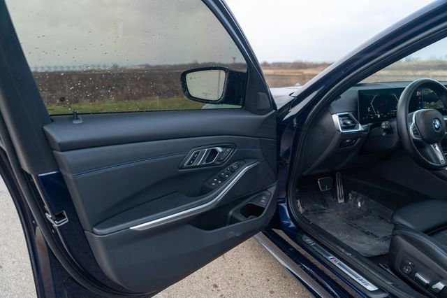 Used 2023 BMW M340i xDrive w/ Premium Package image 19