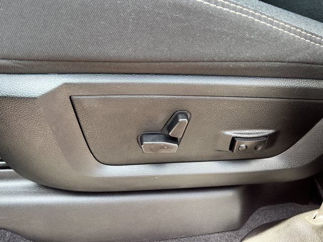 Certified 2026 RAM 2500 Big Horn AWD/4WD image 10
