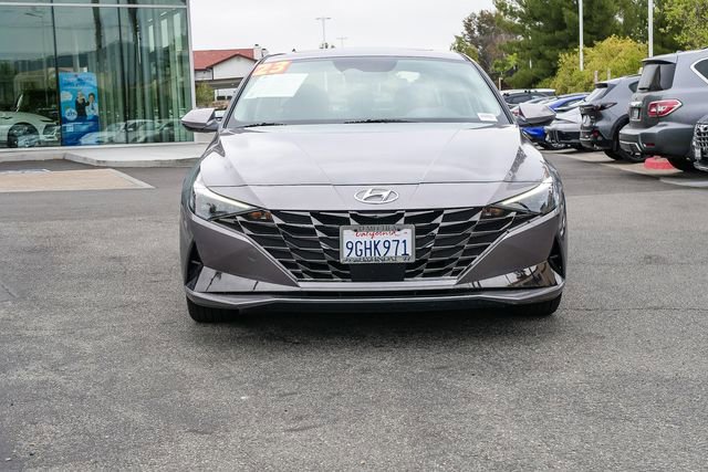Certified 2023 Hyundai Elantra Limited FWD image 2