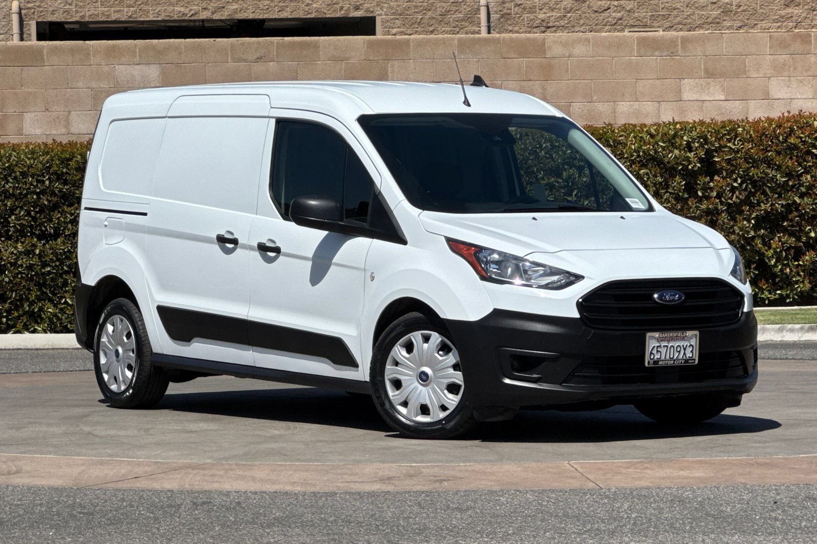Used 2023 Ford Transit Connect XL FWD image 2