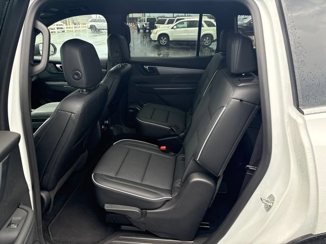 Used 2026 Buick Enclave Preferred AWD/4WD image 9