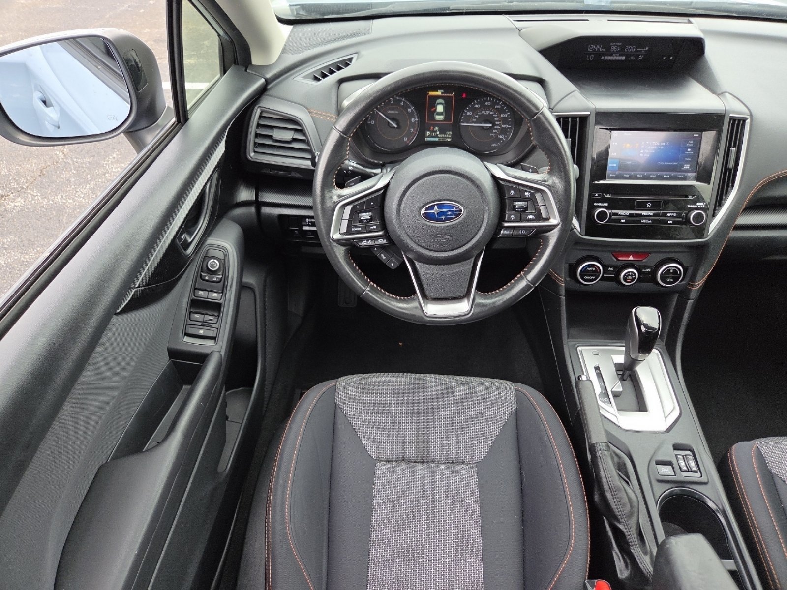 Used 2020 Subaru Crosstrek 2.0i Premium w/ Moonroof Package 2 AWD/4WD image 30