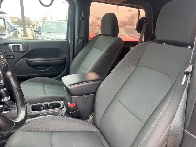 Used 2020 Jeep Wrangler Sport image 7