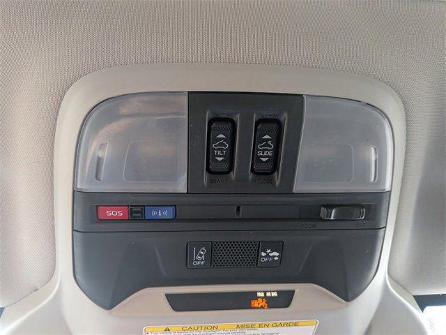 Used 2020 Subaru Crosstrek 2.0i Premium w/ Moonroof Package 2 image 27