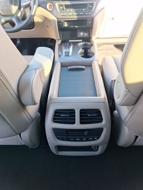Used 2022 Honda Pilot Special Edition image 30