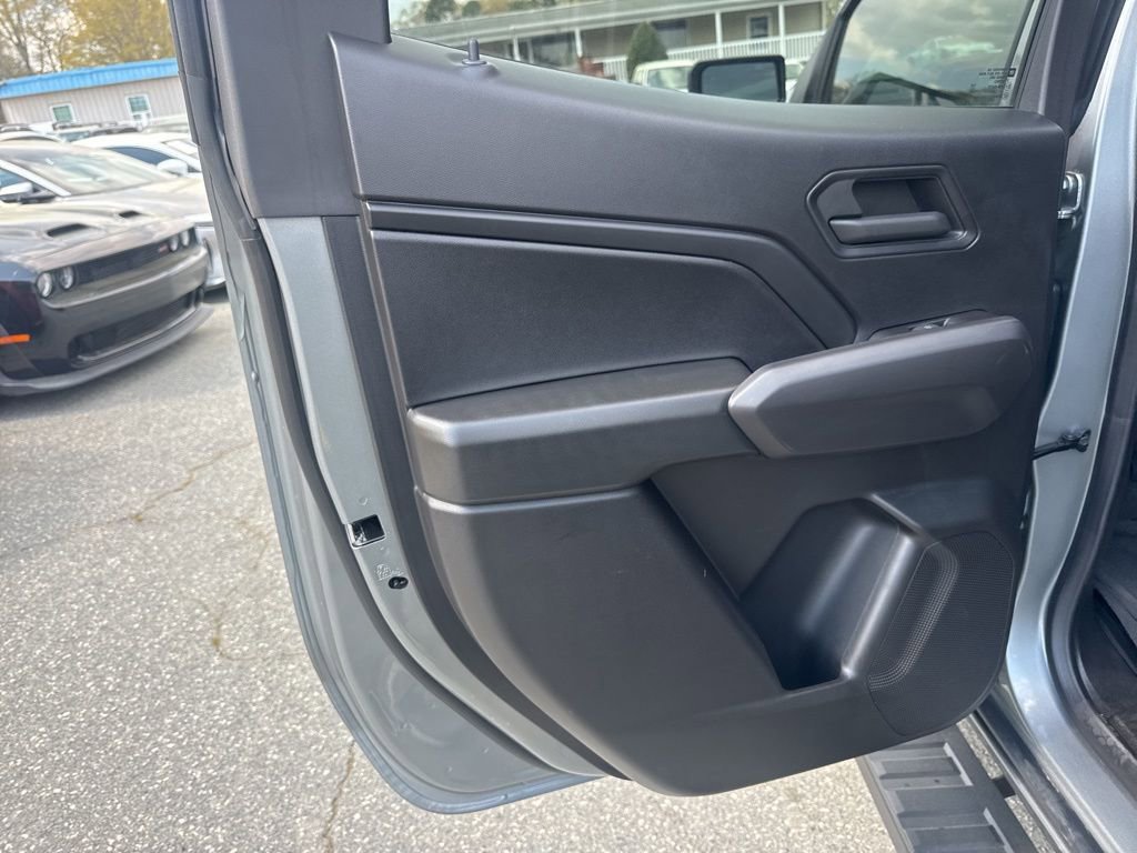 Used 2024 Chevrolet Colorado Trail Boss w/ Technology Package image 27
