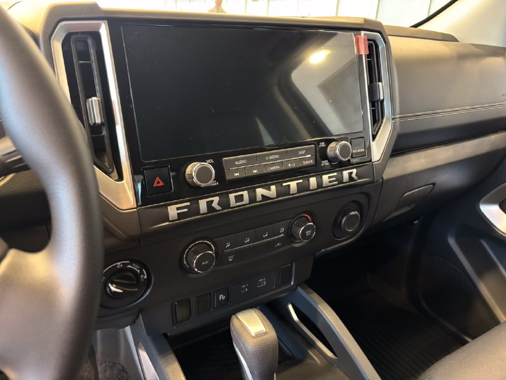 New 2026 Nissan Frontier SV w/ Tow Package AWD/4WD image 16