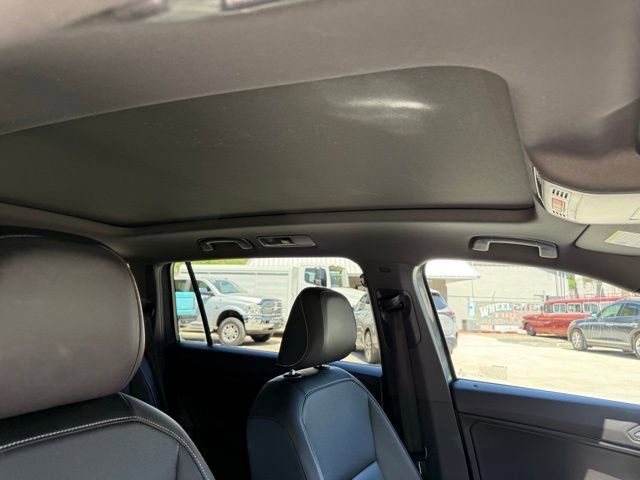 Used 2021 Volkswagen Tiguan SE R-Line AWD/4WD image 82