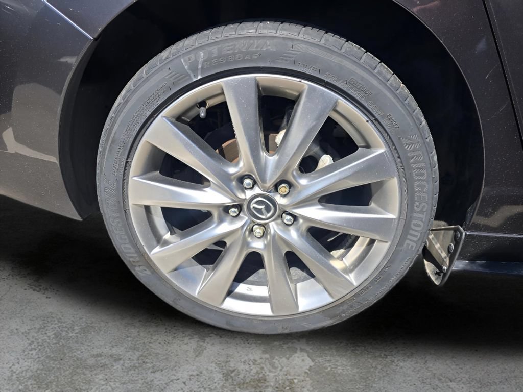 Used 2020 MAZDA MAZDA3 AWD Sedan w/ Premium Package image 16