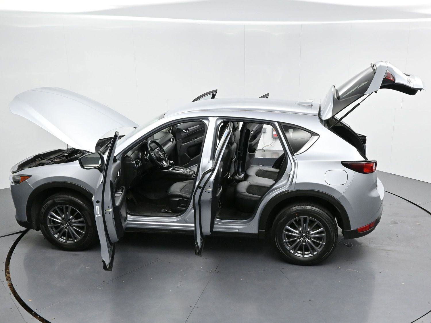 Used 2020 MAZDA CX-5 Touring image 40