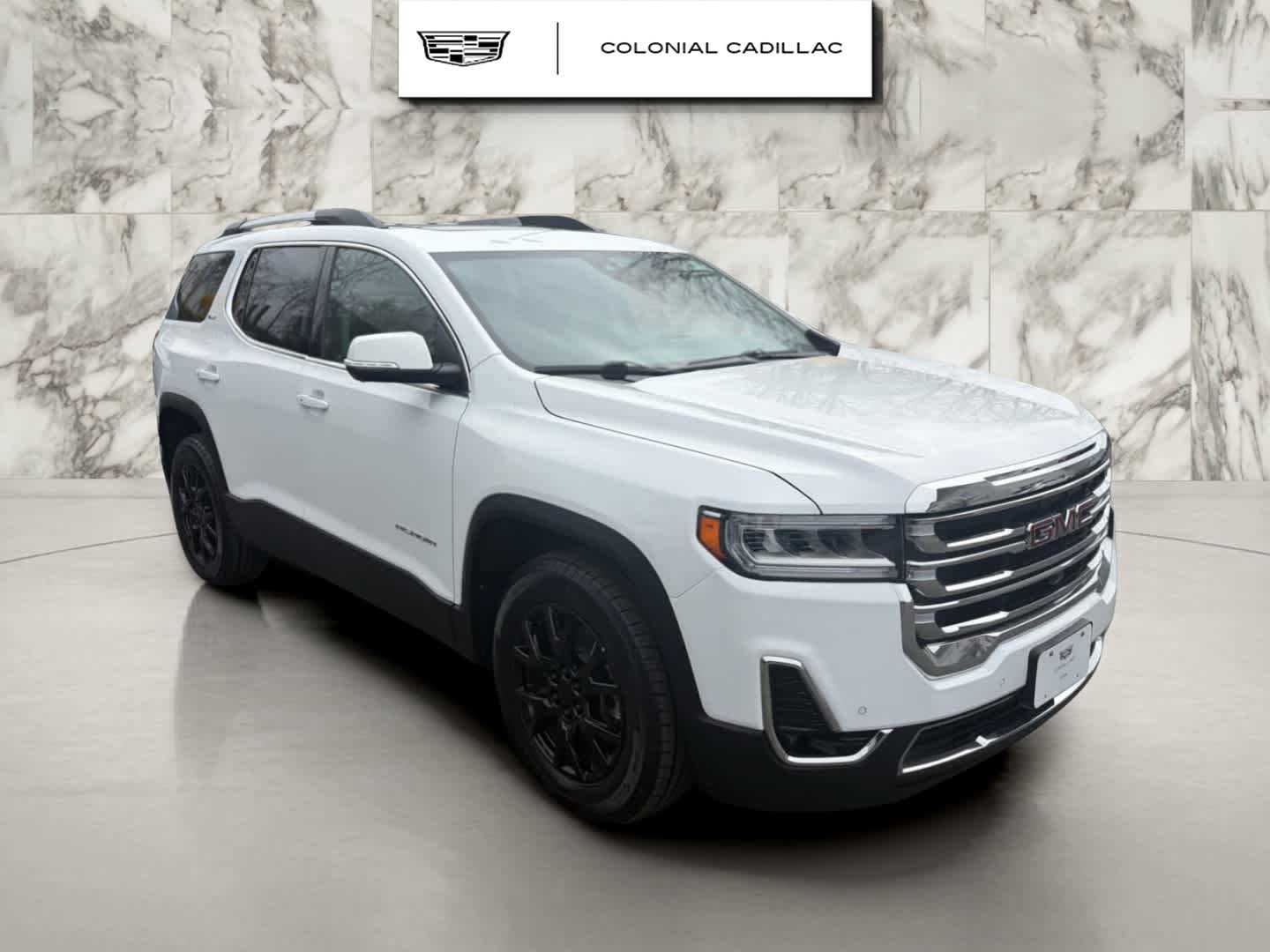 Used 2021 GMC Acadia SLT w/ Technology Package AWD/4WD image 7