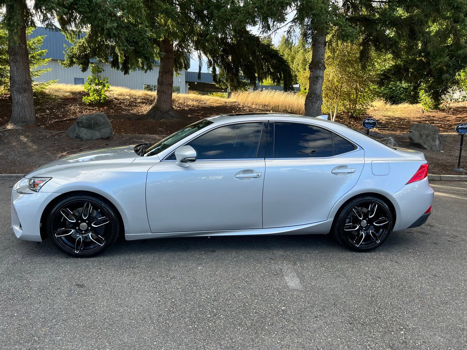 Used 2017 Lexus IS 200t F Sport image 2
