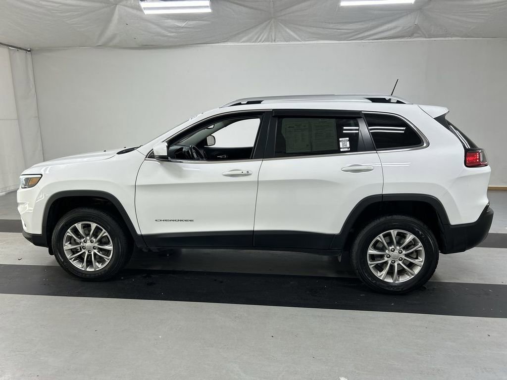 Used 2021 Jeep Cherokee Latitude Lux w/ Trailer Tow Group AWD/4WD image 6
