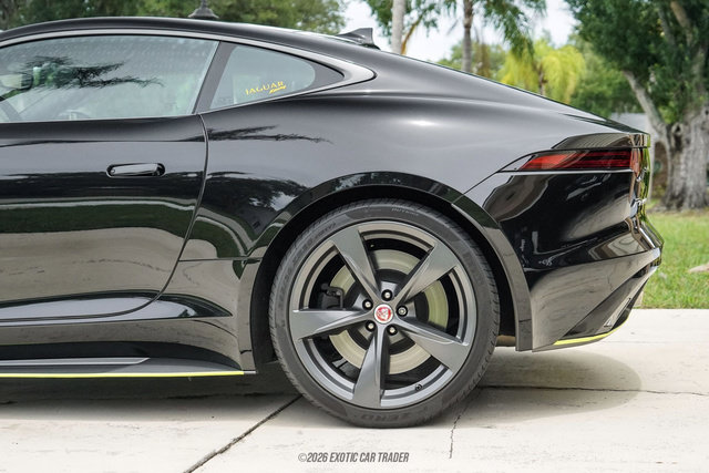Used 2018 Jaguar F-TYPE 400 Sport RWD image 5