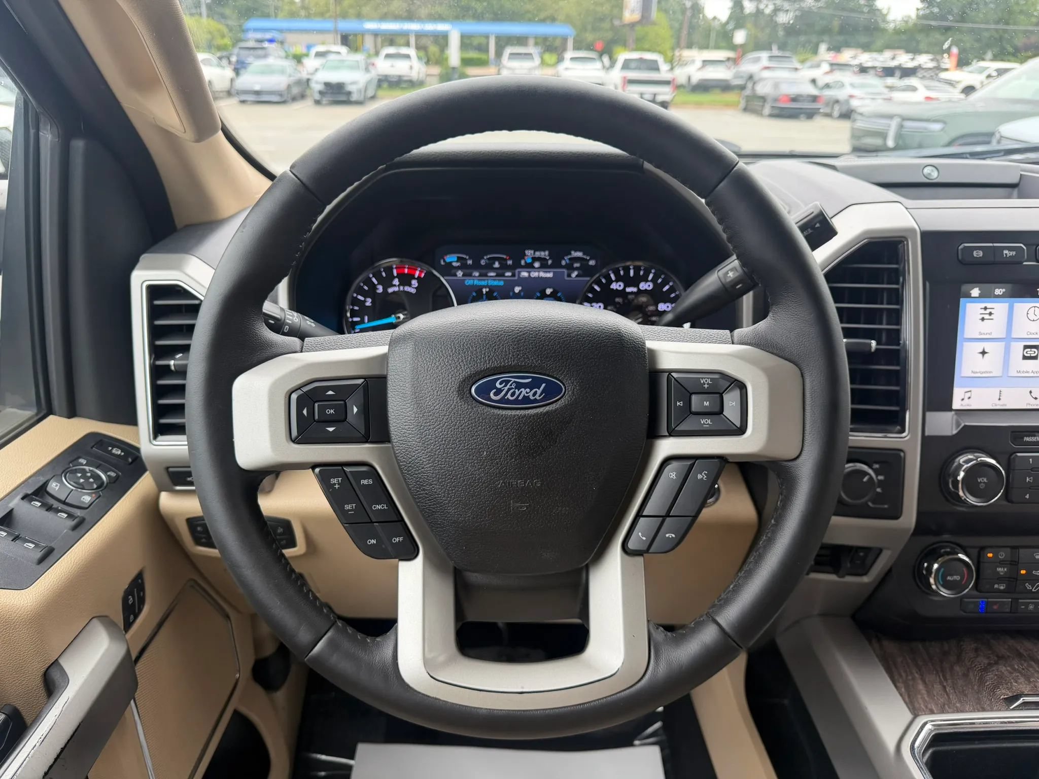 Used 2019 Ford F250 Lariat w/ Lariat Ultimate Package AWD/4WD image 11