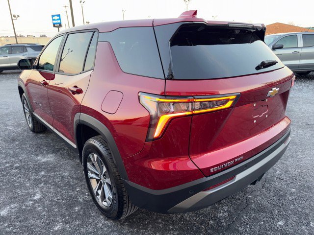 Certified 2025 Chevrolet Equinox LT w/ Safety and Technology Package image 5