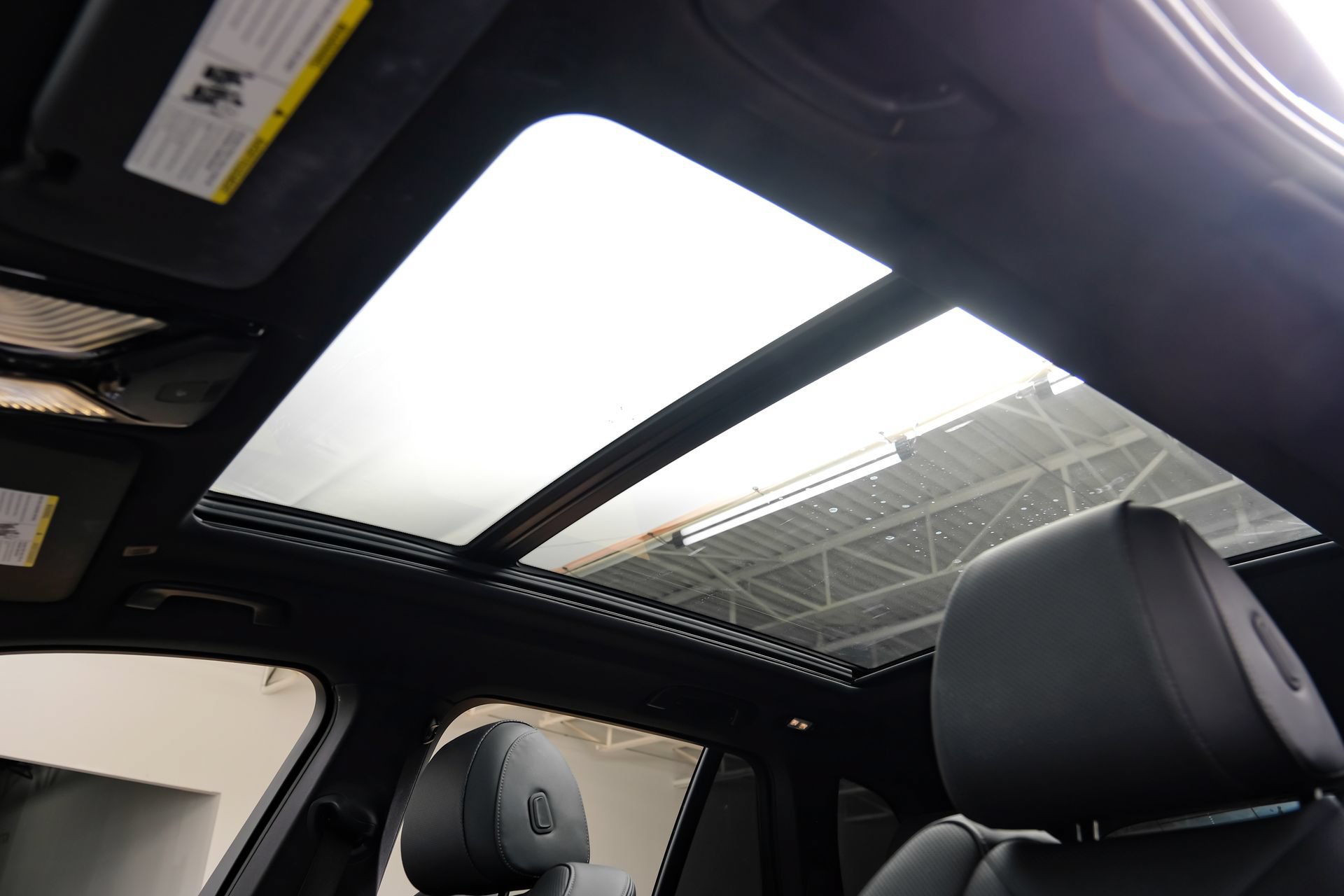 Used 2024 BMW X5 sDrive40i w/ M Sport Package RWD image 5