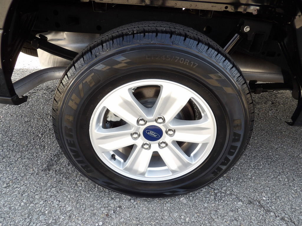 Used 2019 Ford F150 XL w/ Equipment Group 101A Mid RWD image 43