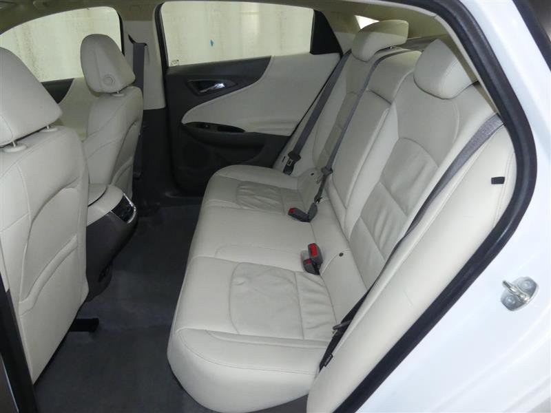 Used 2024 Chevrolet Malibu LT FWD image 25