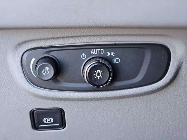 Used 2019 GMC Terrain SLE w/ Driver Convenience Package image 19