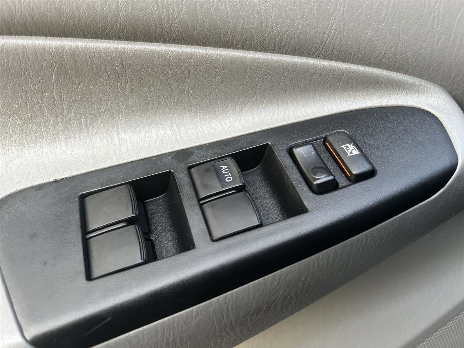 Used 2012 Toyota Tacoma 4x4 Double Cab image 13