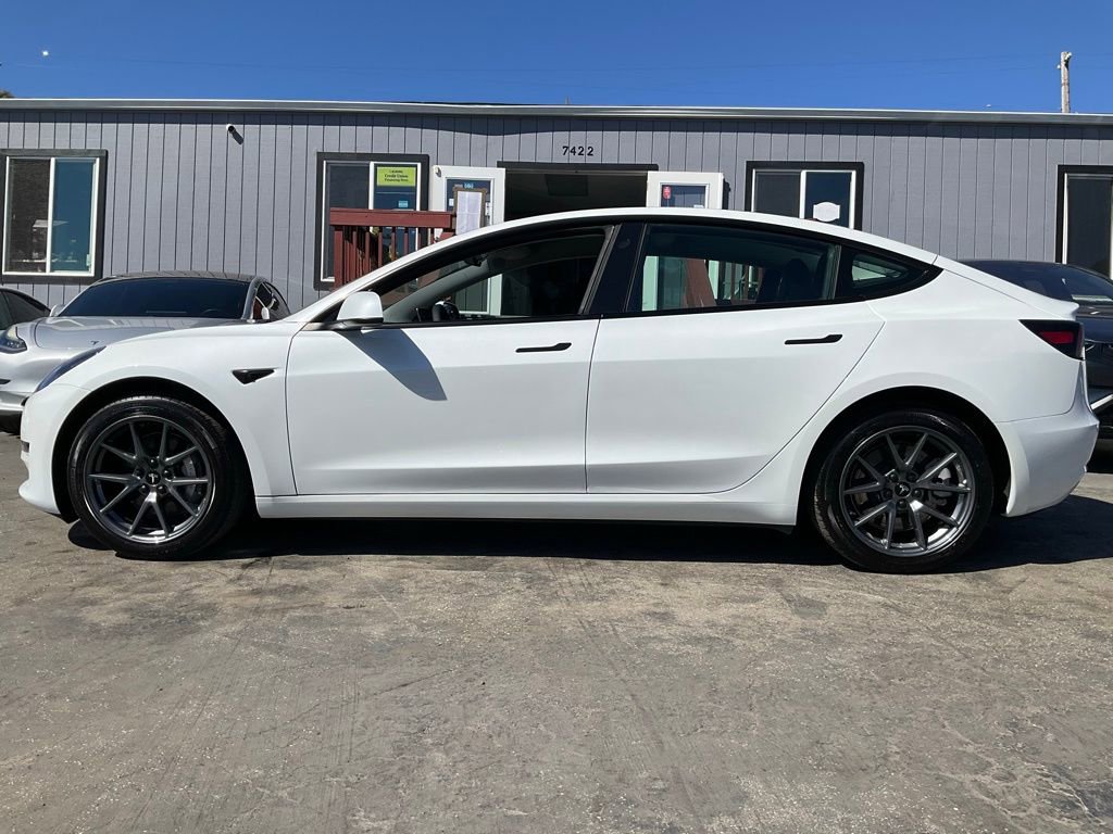 Used 2023 Tesla Model 3 Standard Range image 71