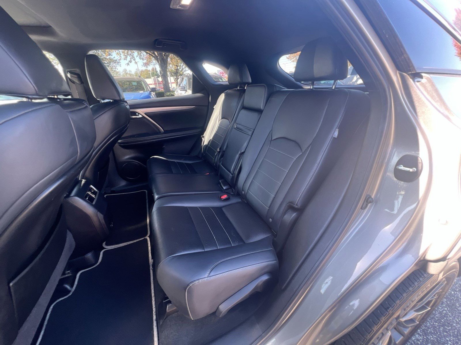 Used 2022 Lexus RX 350 F Sport image 23