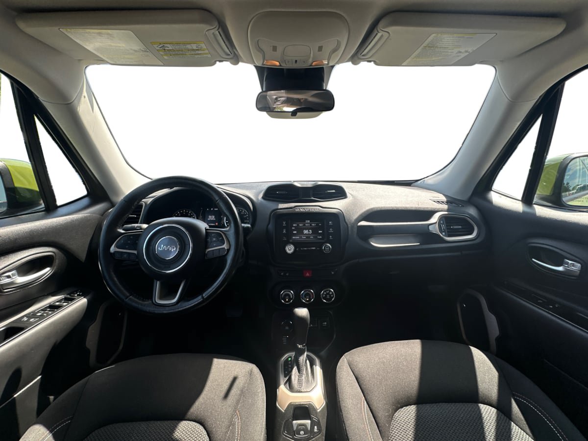 Used 2016 Jeep Renegade 75th Anniversary AWD/4WD image 36