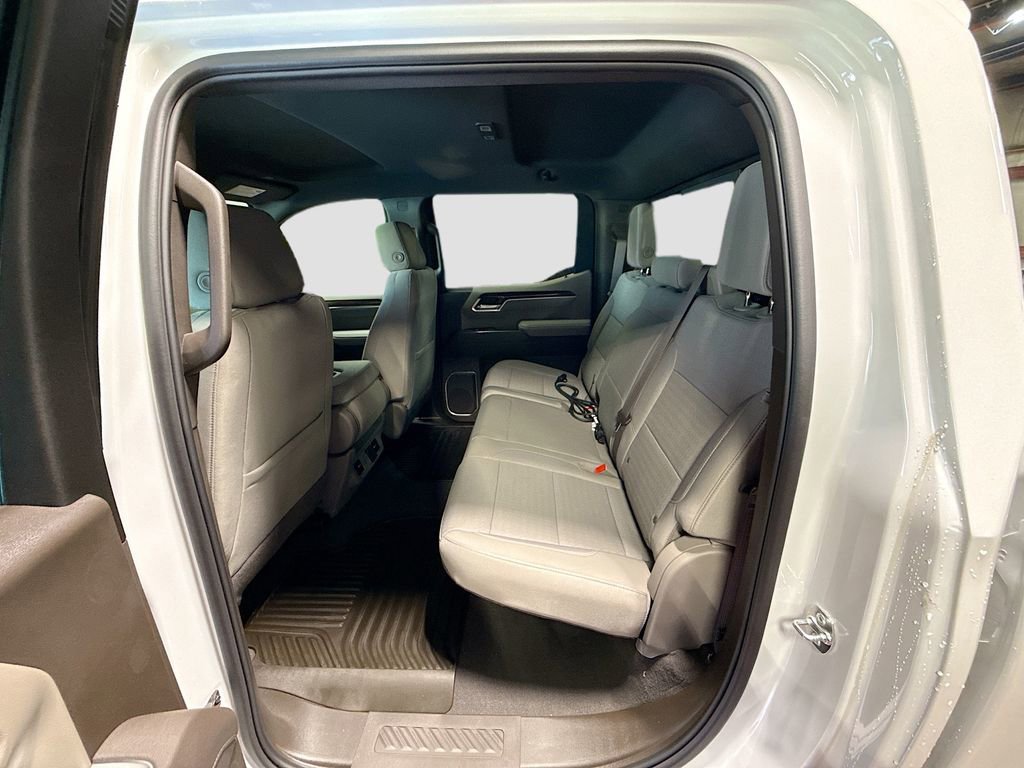 New 2026 GMC Sierra 1500 SLE w/ Preferred Package image 24